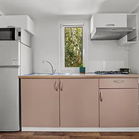Holiday home Mobile 2 *