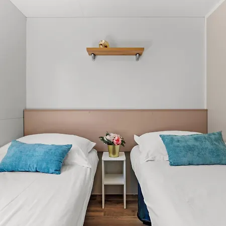 Holiday home Mobile 2 Sibenik