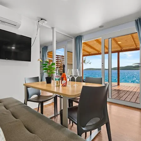 Holiday home Mobile 2 Sibenik